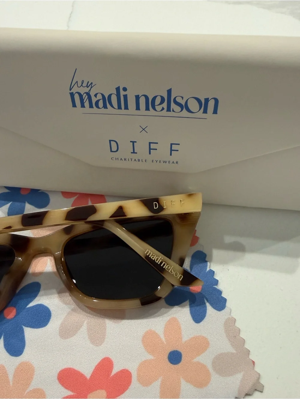 Madi Nelson x Diff “Noah” Tortoise Sunglasses